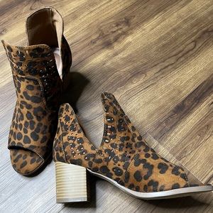 Leopard peep toe booties